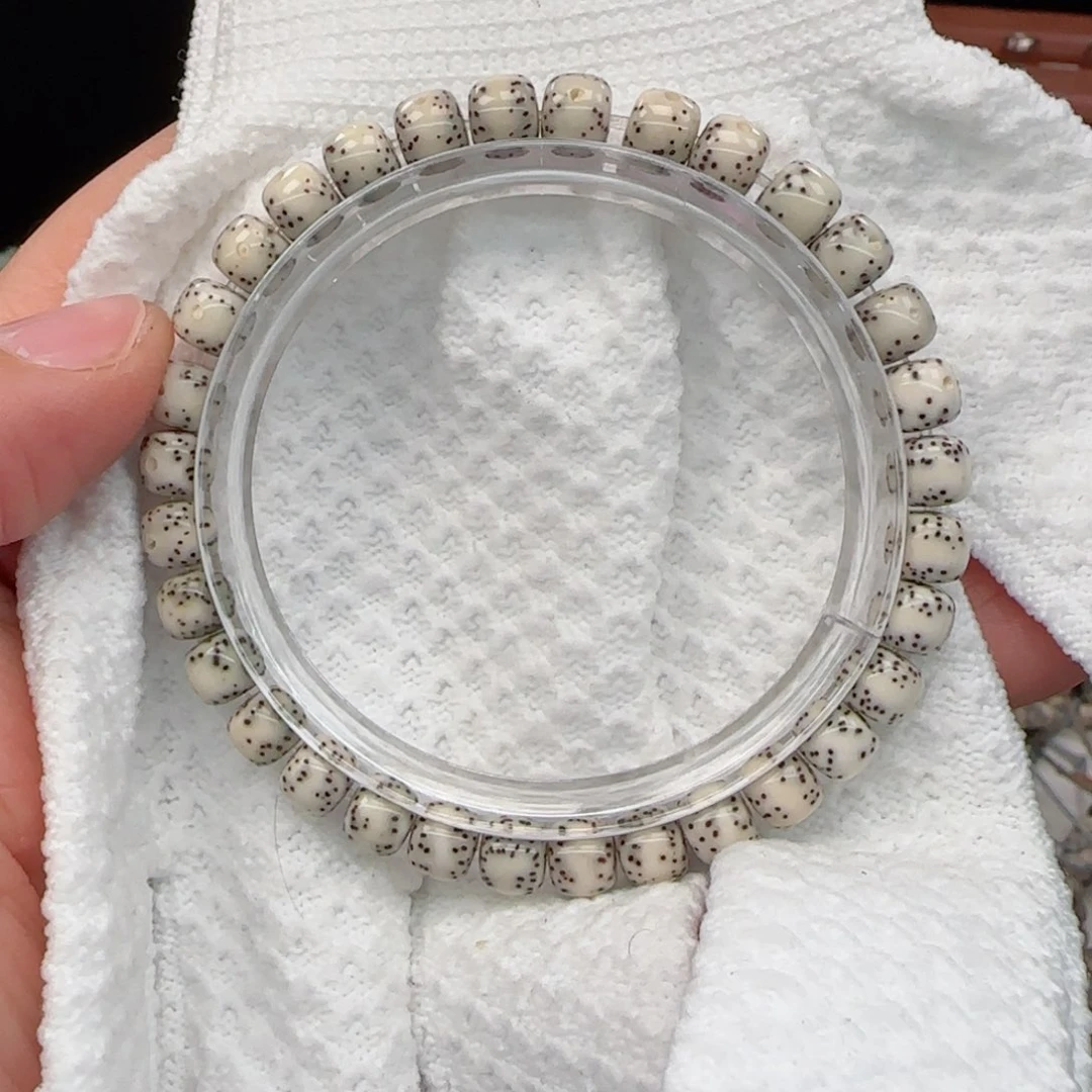 星月菩提手串骨瓷白大眼睛7*6