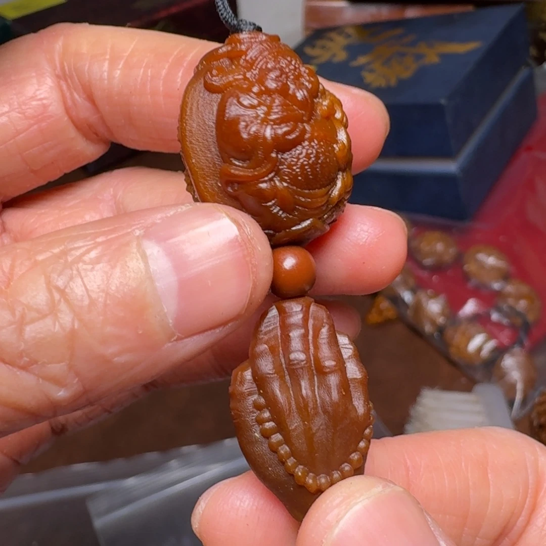 手串橄榄核你的电话