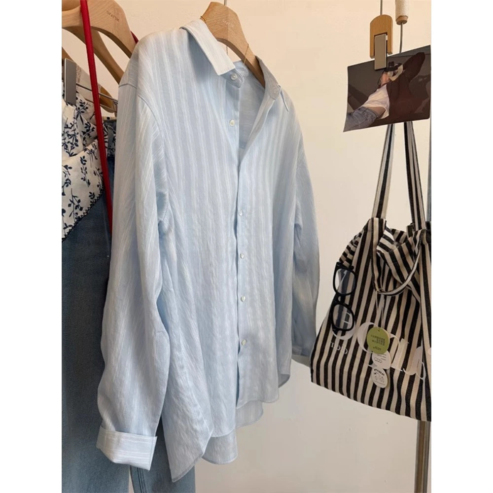 一眼就爱上的~两色竖纹理长袖衬衫女2025早秋宽松气质高级感衬衣