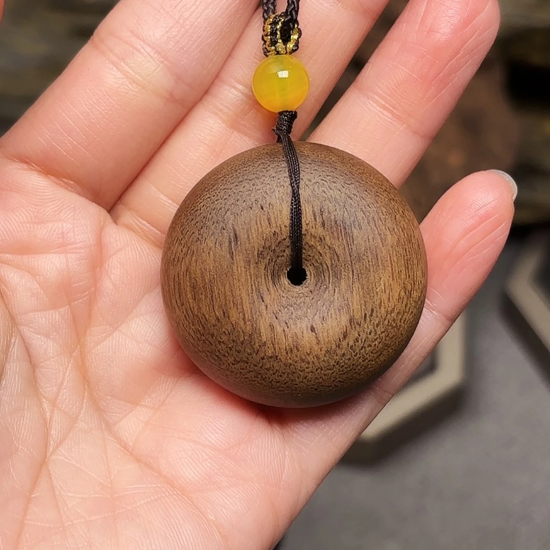 沉香吊坠越南芽庄白棋楠吊坠