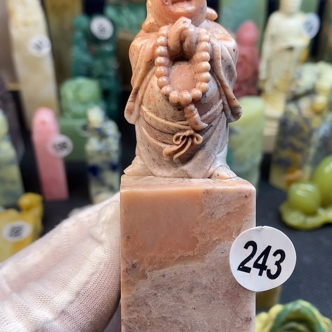 寿山石篆刻艺术家的作品