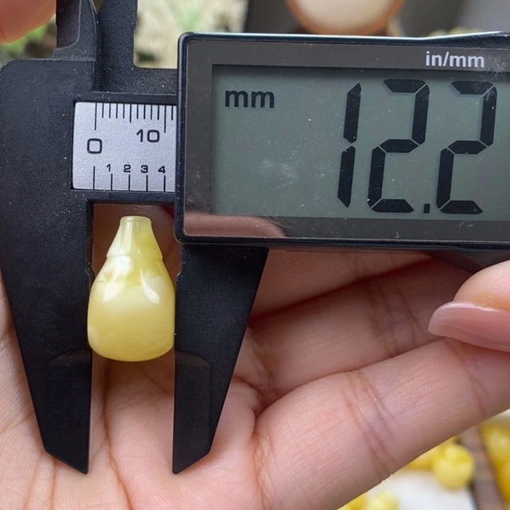 未镶嵌琥珀裸石忘****、蜜蜡三通