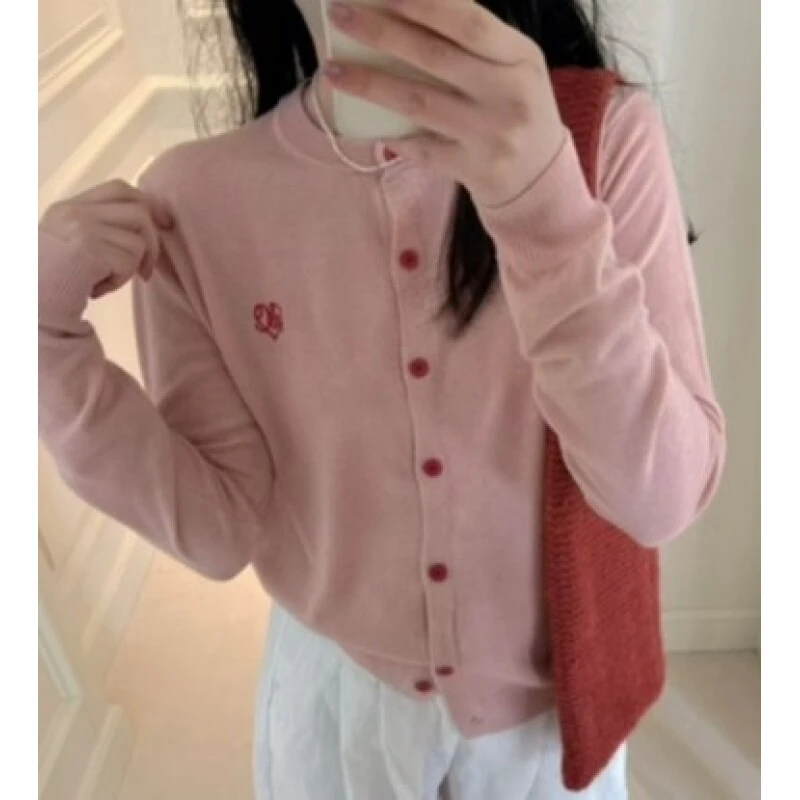 品质/巴素兰细羊毛/冰凉软糯透气/重工爱心刺绣/针织短袖A172