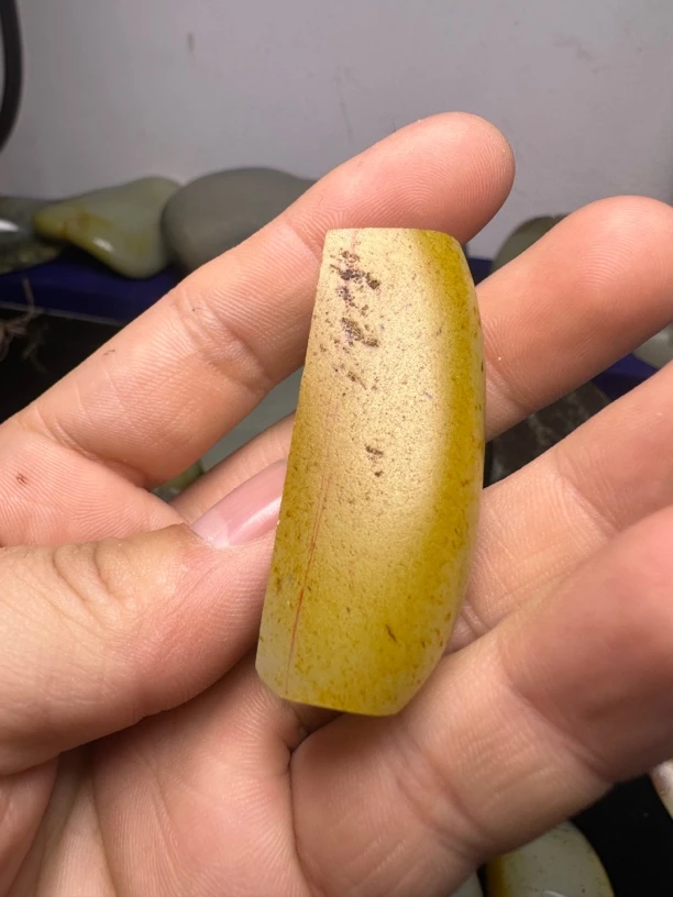 和田玉定制雕刻。