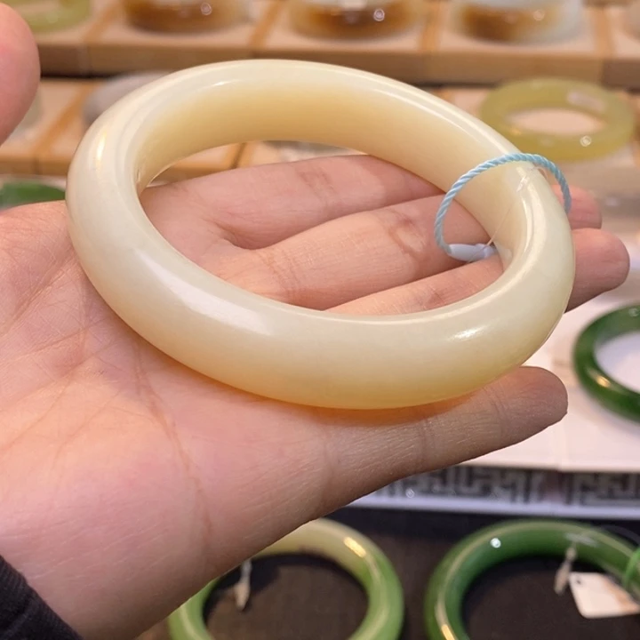 和田玉手镯未镶嵌5960