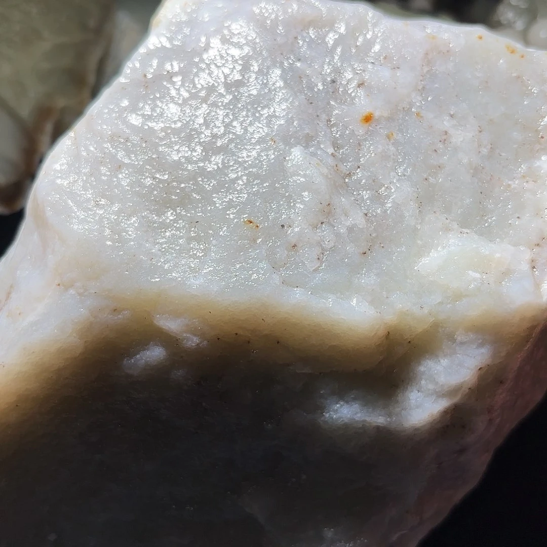 和田玉未镶嵌珠宝奇石