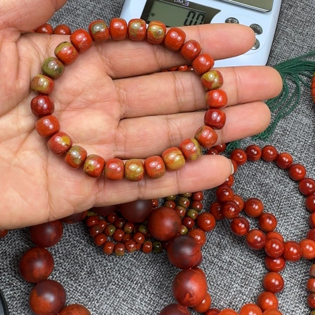 2***6南红玛瑙未镶嵌手链