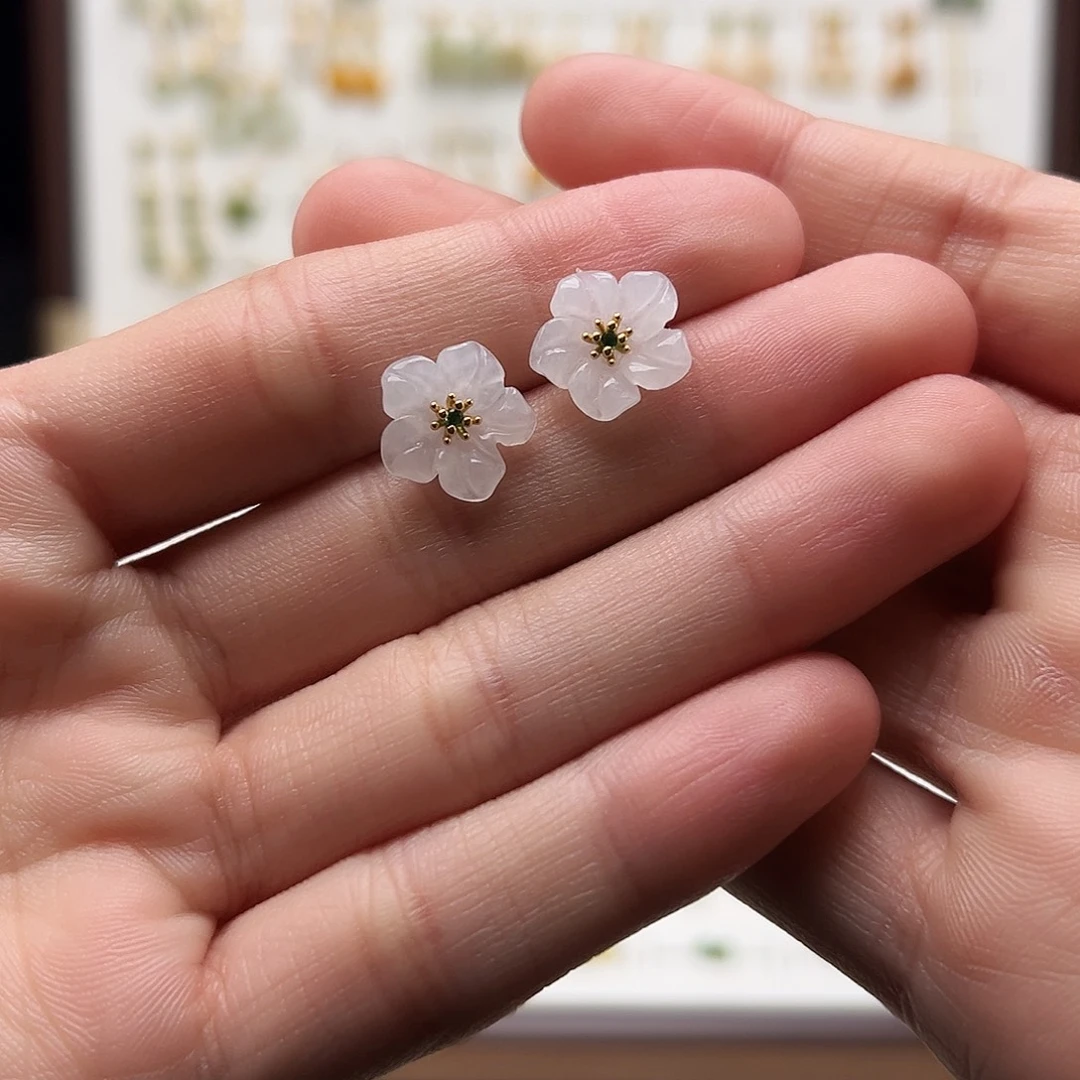 银S925镶嵌和田玉耳饰