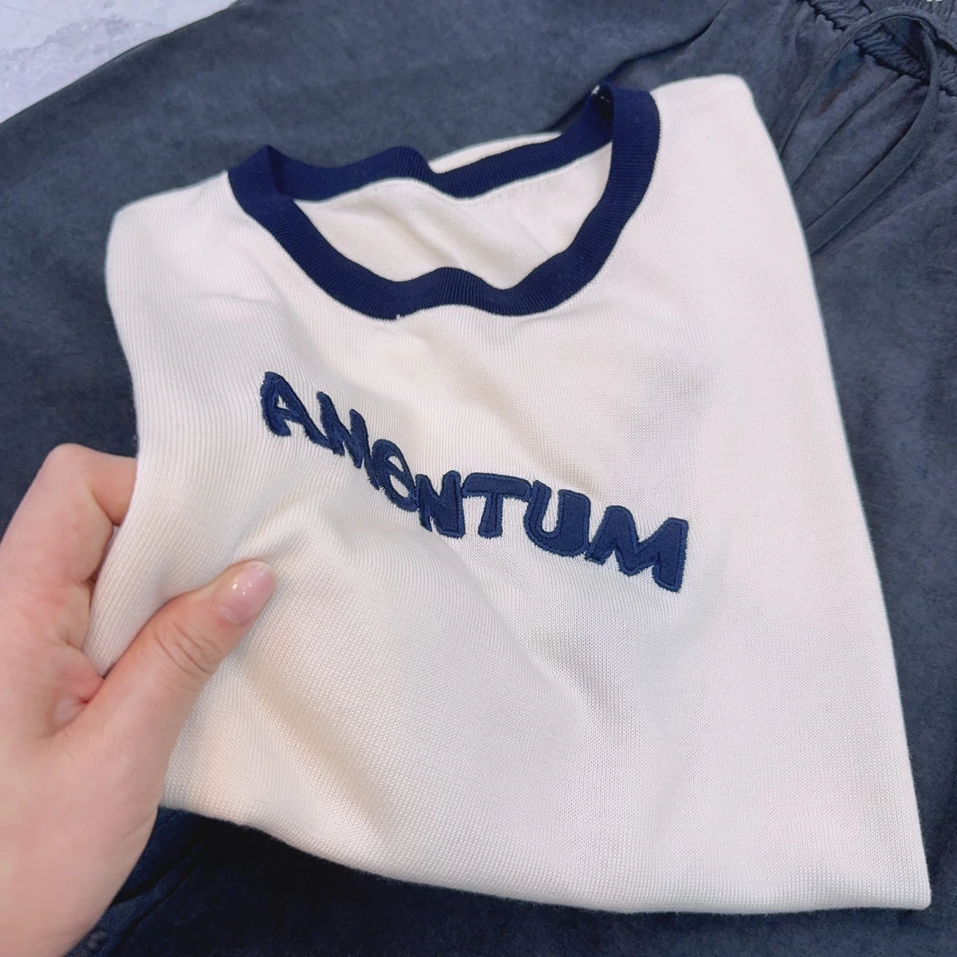 /奶昔白/圆领字母气质短袖夏季宽松93231