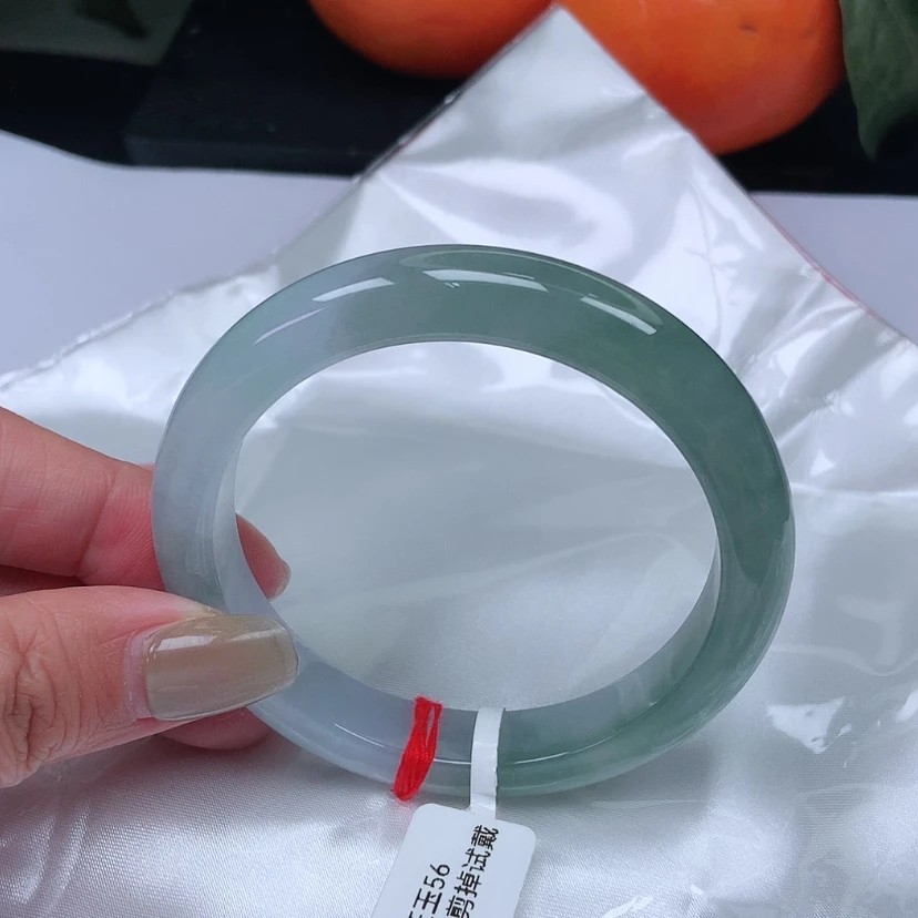 【闪购商品】翡翠手镯未镶嵌，，