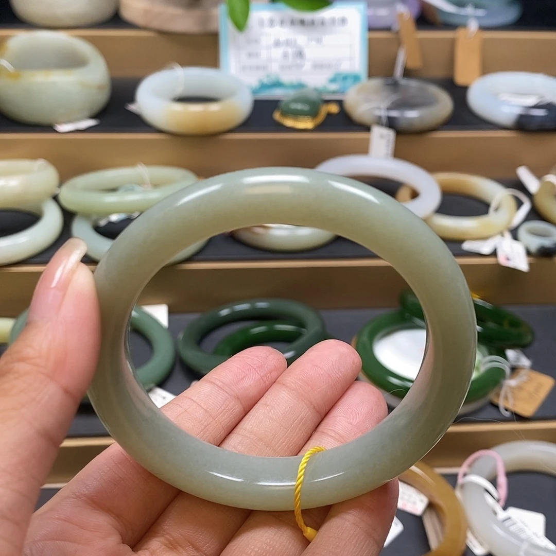 未镶嵌手镯和田玉59