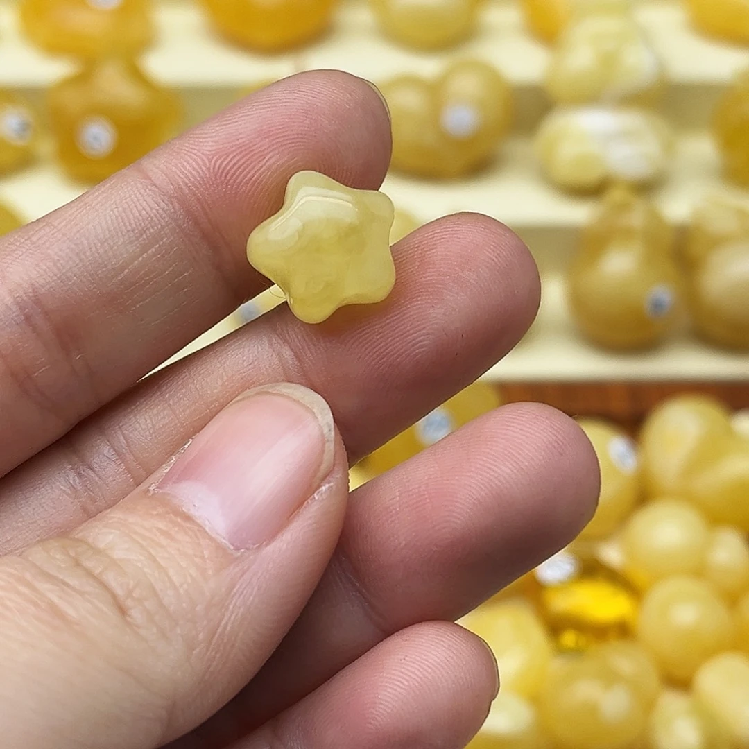 蜜蜡未镶嵌裸石天然