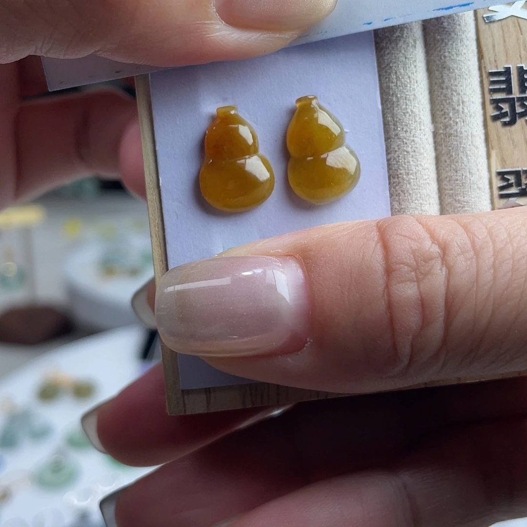 翡翠未镶嵌耳饰11111