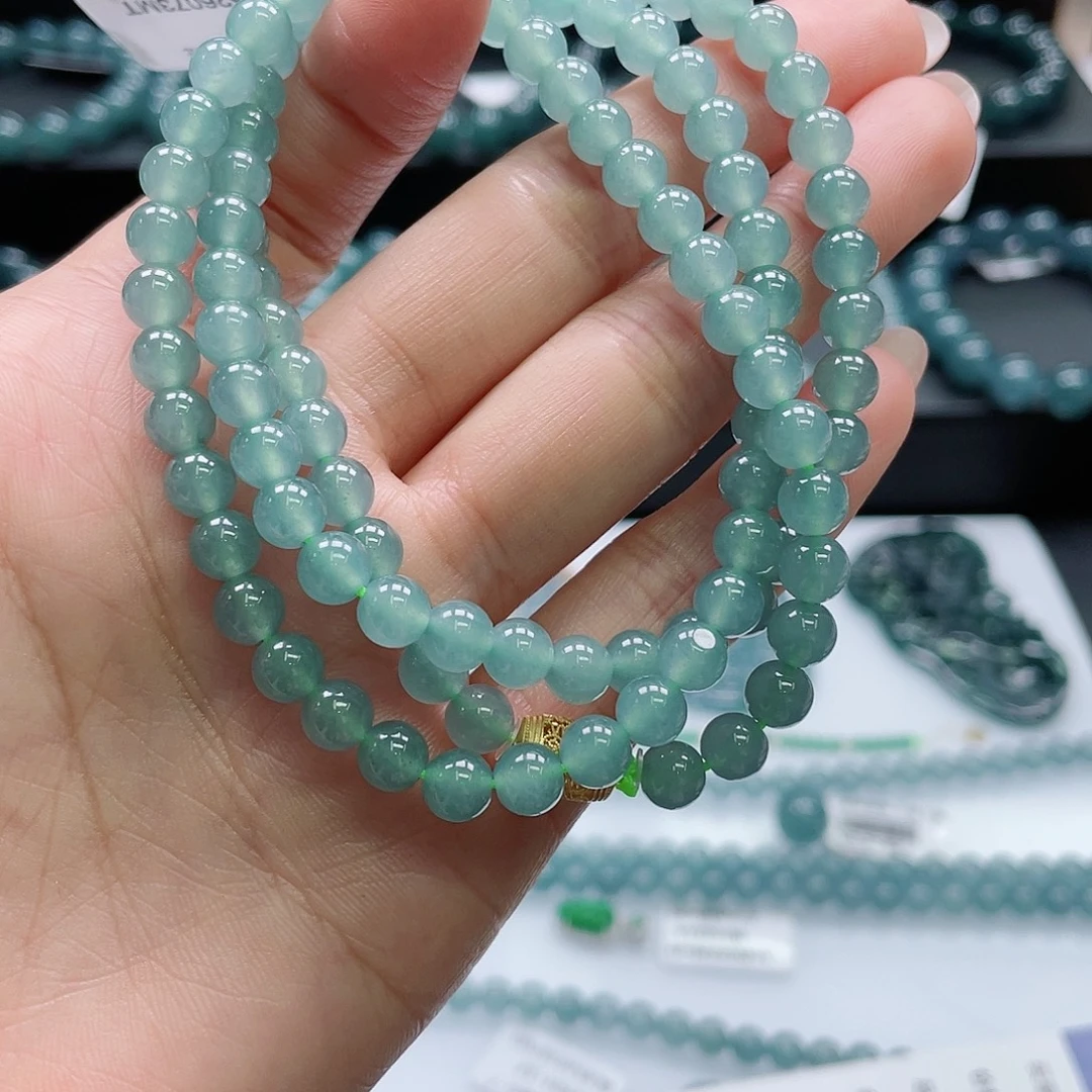 翡翠未镶嵌颈饰卡5.8