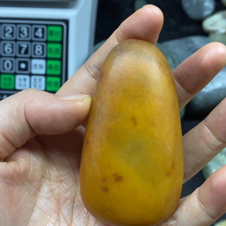 未镶嵌和田玉(糖玉)挂件h****s