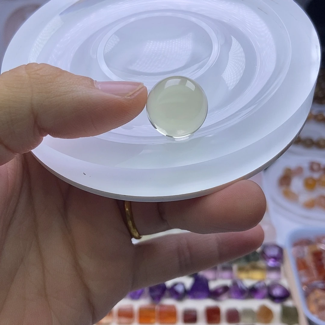 妮****水晶手串未镶嵌定制打孔不退换