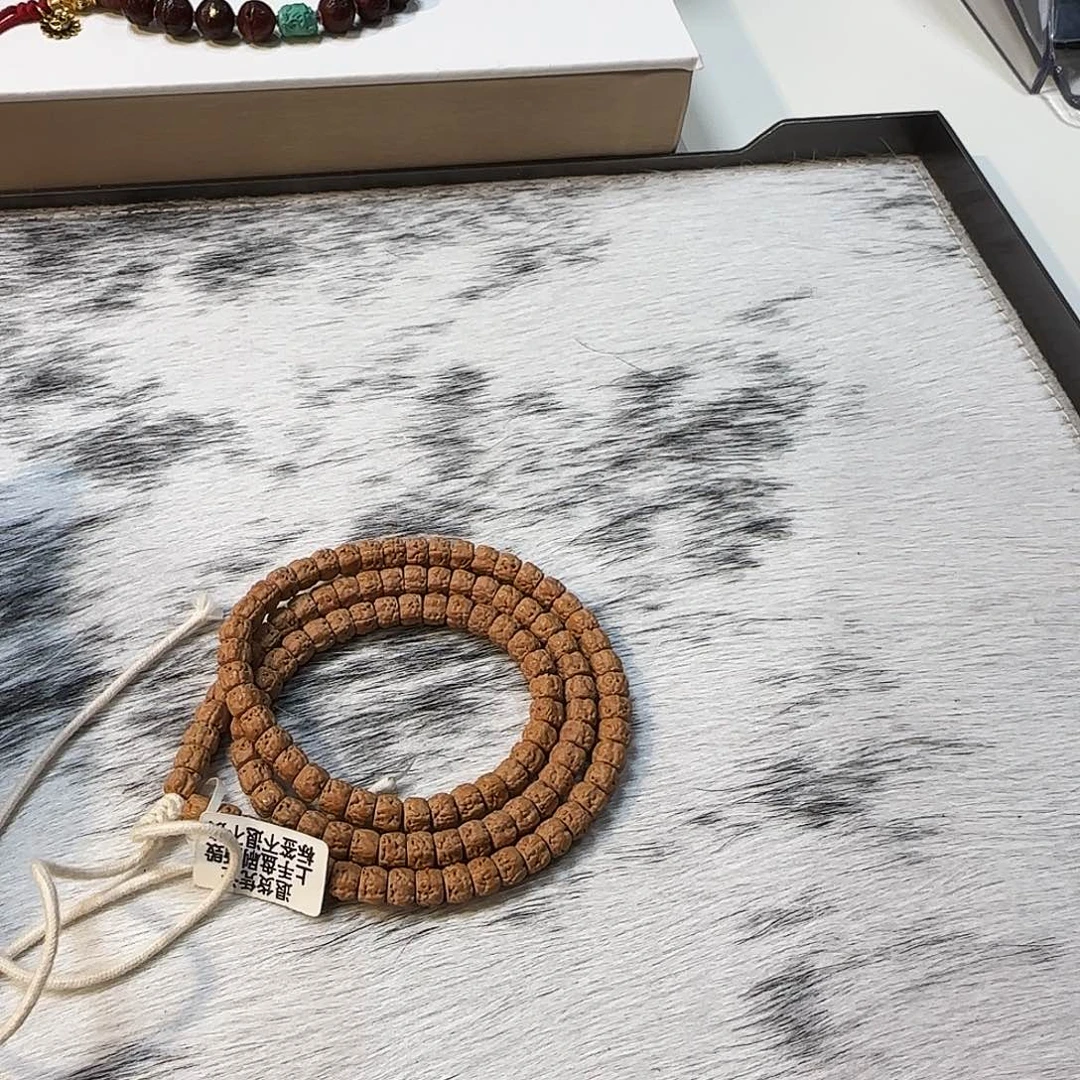 热***尼金刚菩提吊坠方墩佛手