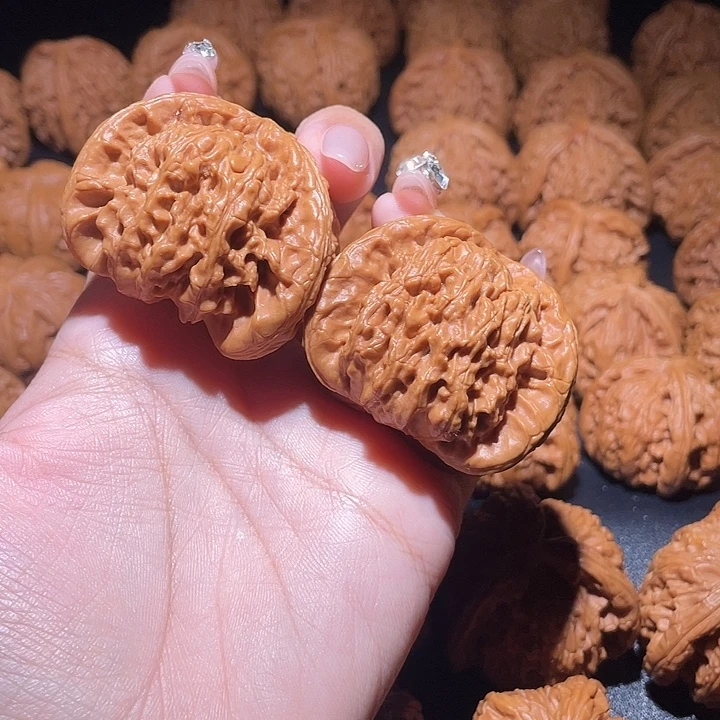 し***乄文玩核桃吊坠我的