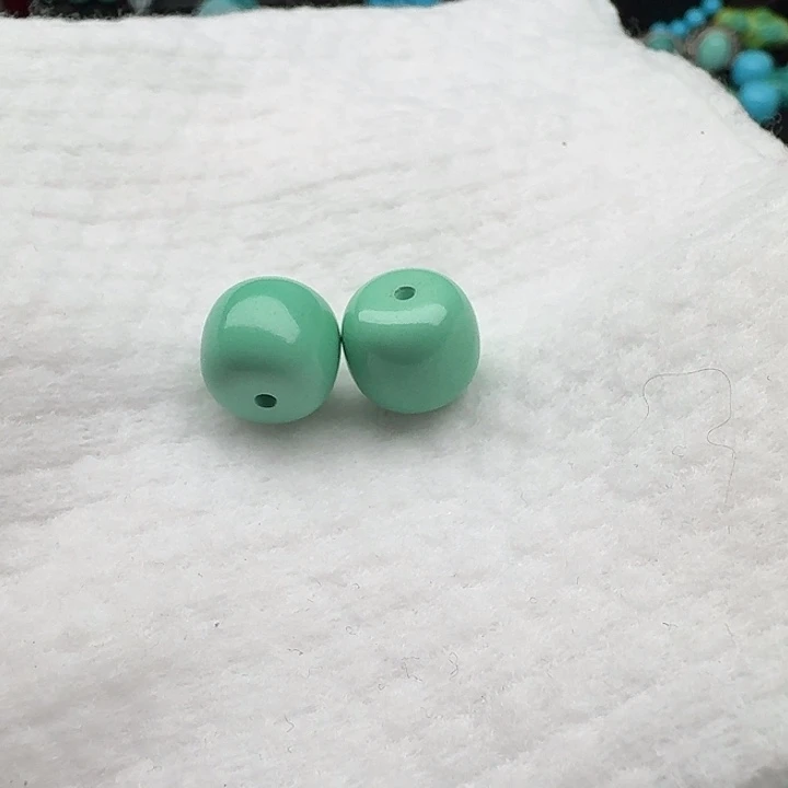 尺寸：11/10绿老型珠两颗