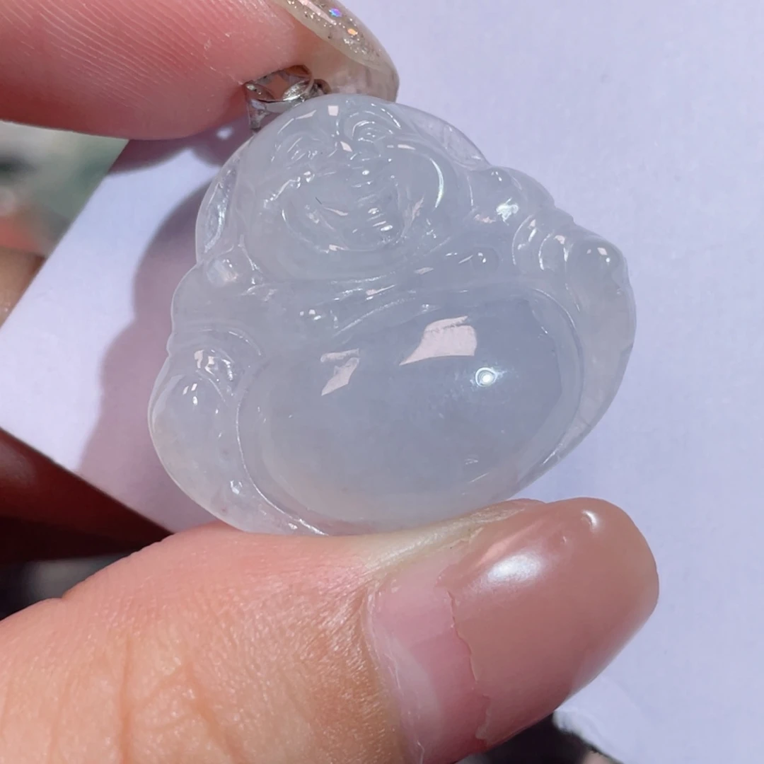 翡翠未镶嵌颈饰佛公