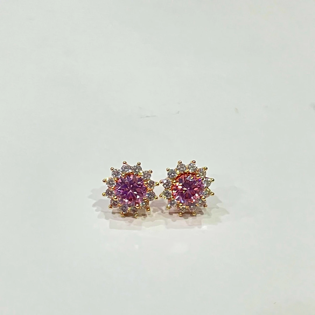 【国王嘉选】粉钻耳钉————————————