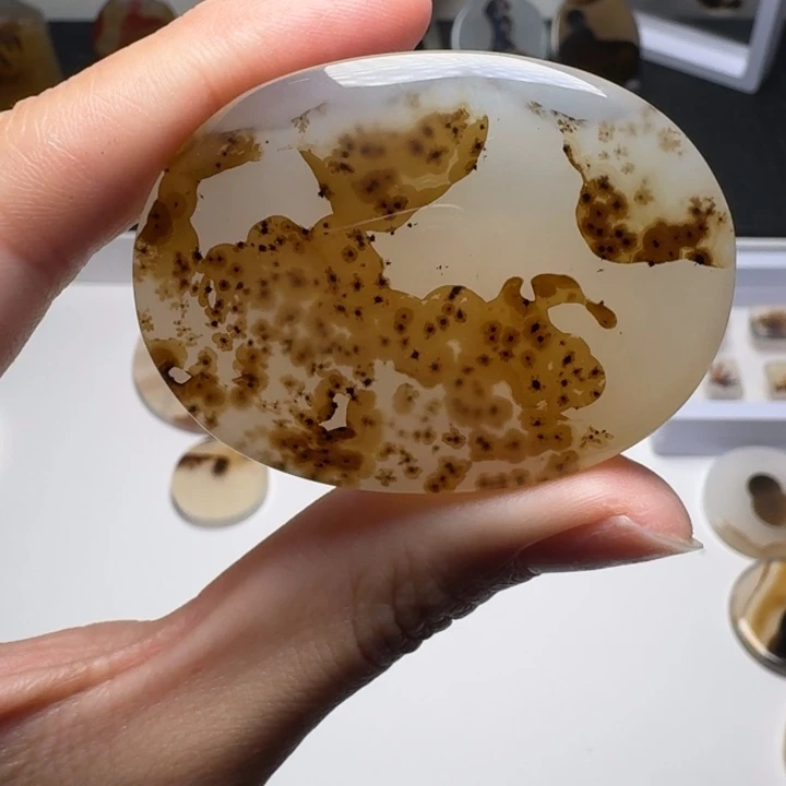 玛瑙/玉髓未镶嵌摆件