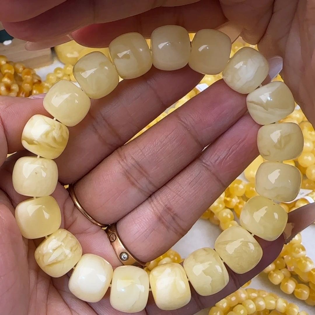 蜜蜡未镶嵌手链白花老型手串