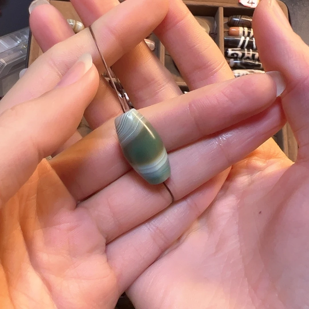韩***曦石英石纯铜锁骨链