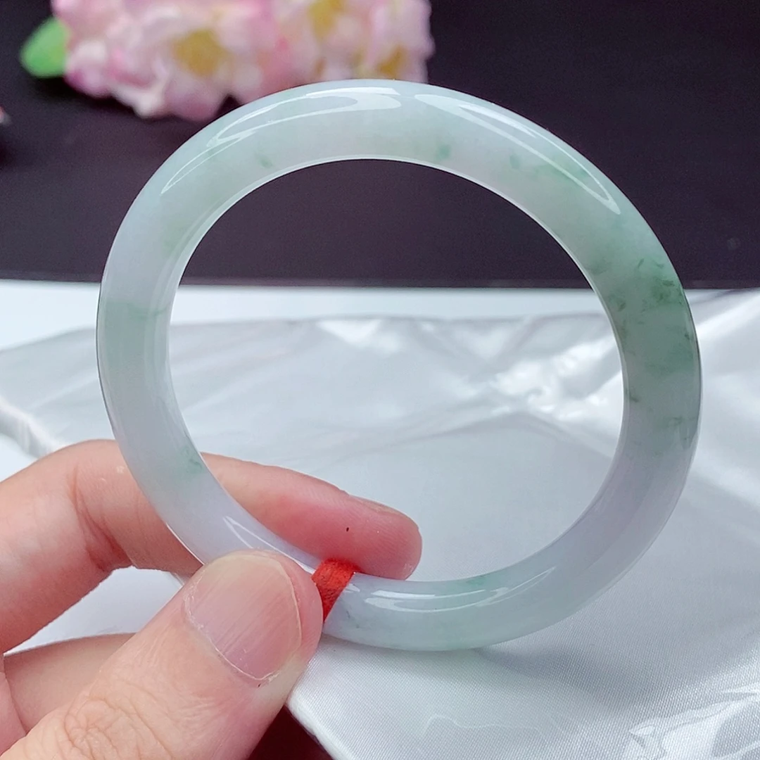 翡翠未镶嵌手镯56.6圈