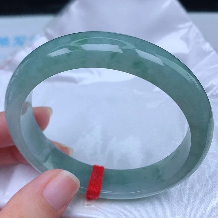 未镶嵌手镯翡翠天然