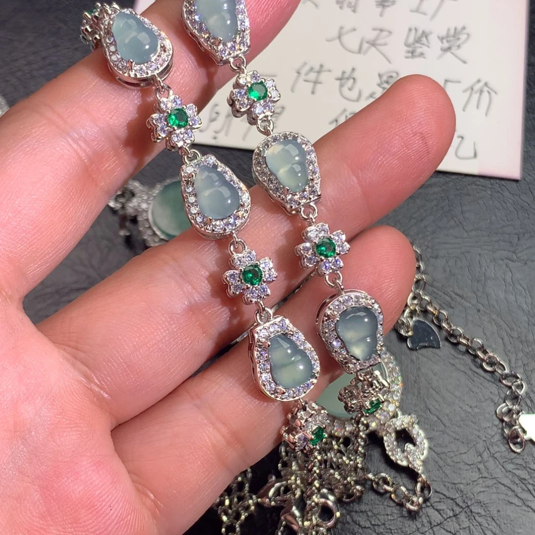 翡翠颈饰未镶嵌葫芦手链