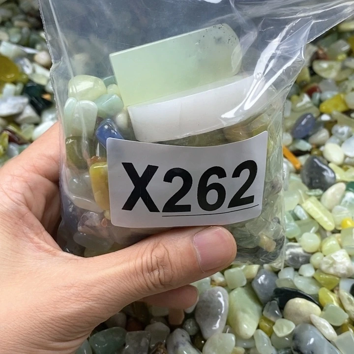 蛇纹石玉未镶嵌鱼缸石
