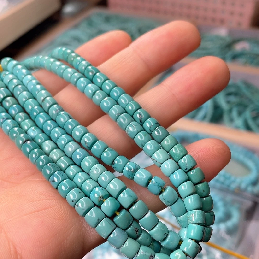 绿松石未镶嵌颈饰