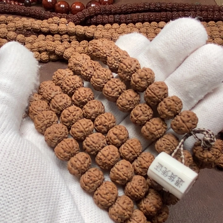 堃***金刚菩提吊坠树王