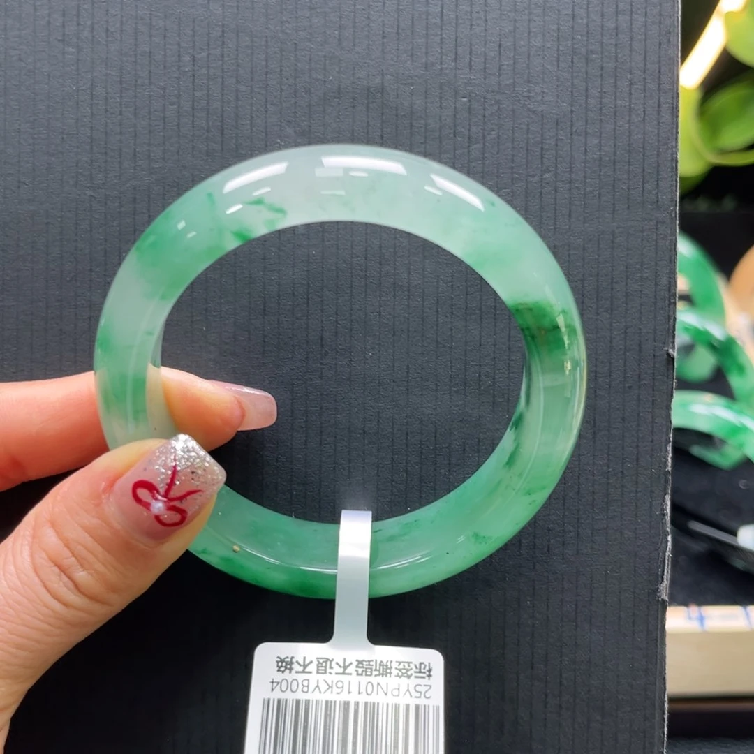 石英质玉手镯未镶嵌➕艳艳58.3