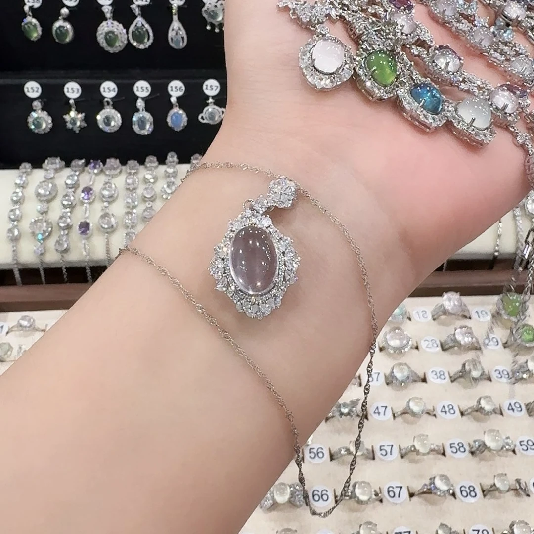 银S925镶嵌颈饰芙蓉石玉*