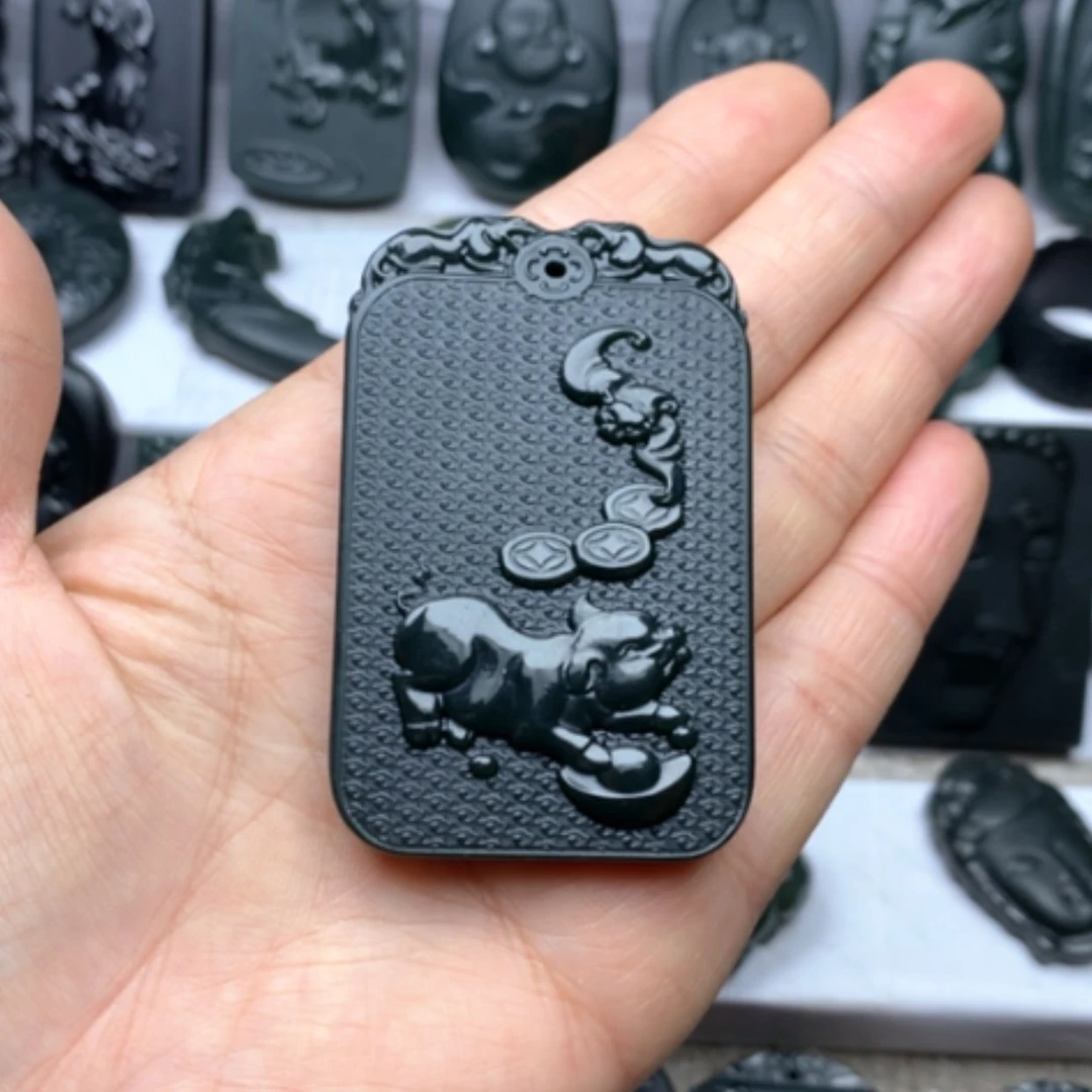 【闪购商品】和田玉颈饰未镶嵌双面雕刻