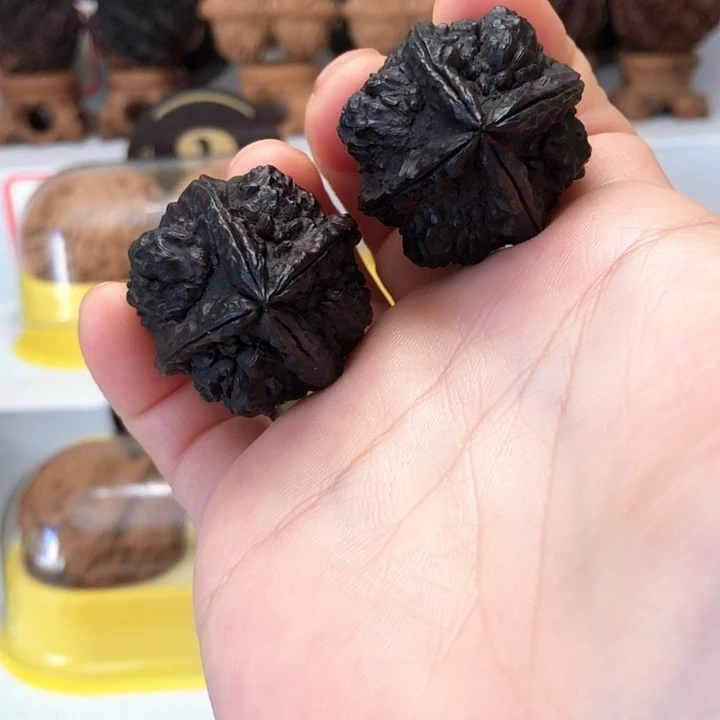 吊坠文玩核桃云南铁核桃