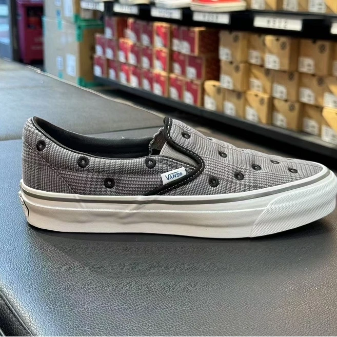 VANS 休闲鞋如图 VN000NBME4A FVGF0005