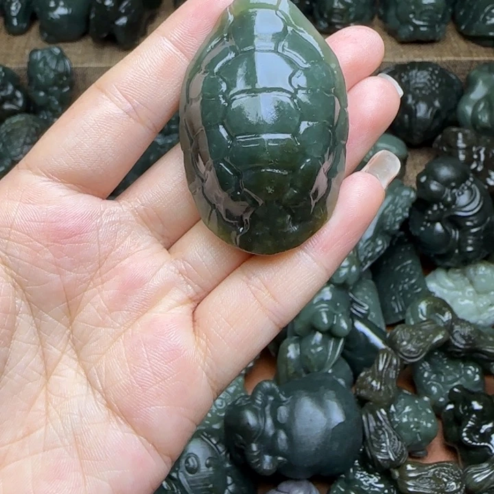 和田玉（糖玉）未镶嵌挂件