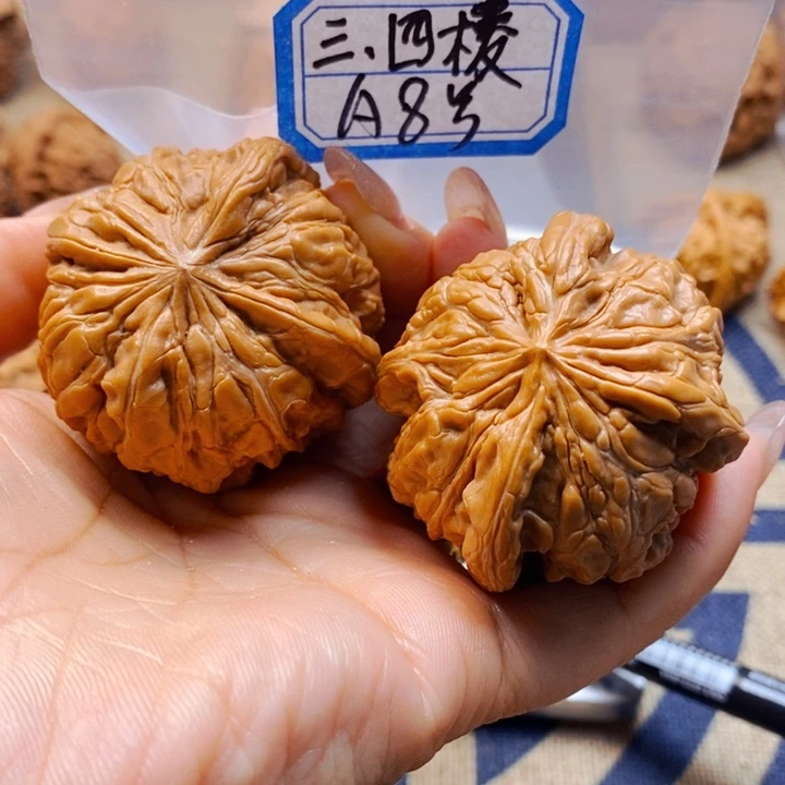 把件文玩核桃闷墩异形三四棱