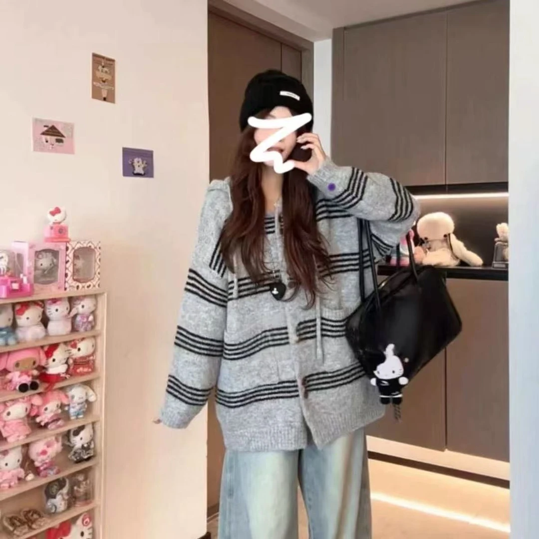 慵懒风条纹连帽毛衣外套女软糯秋冬加厚长袖宽松带帽拼色针织开衫