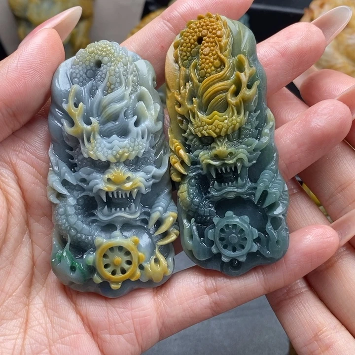 佳***佳定制翡翠未镶嵌龙牌
