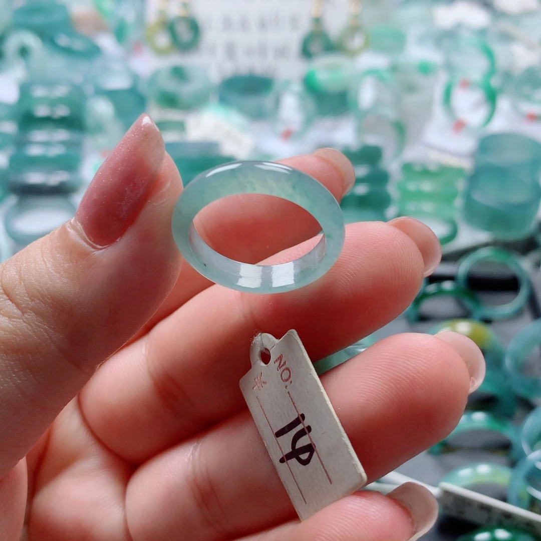 翡翠戒指未镶嵌戒指