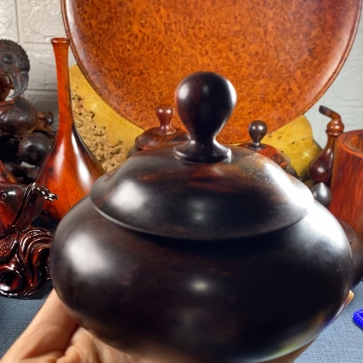 〈***交趾黄檀（大红酸枝）