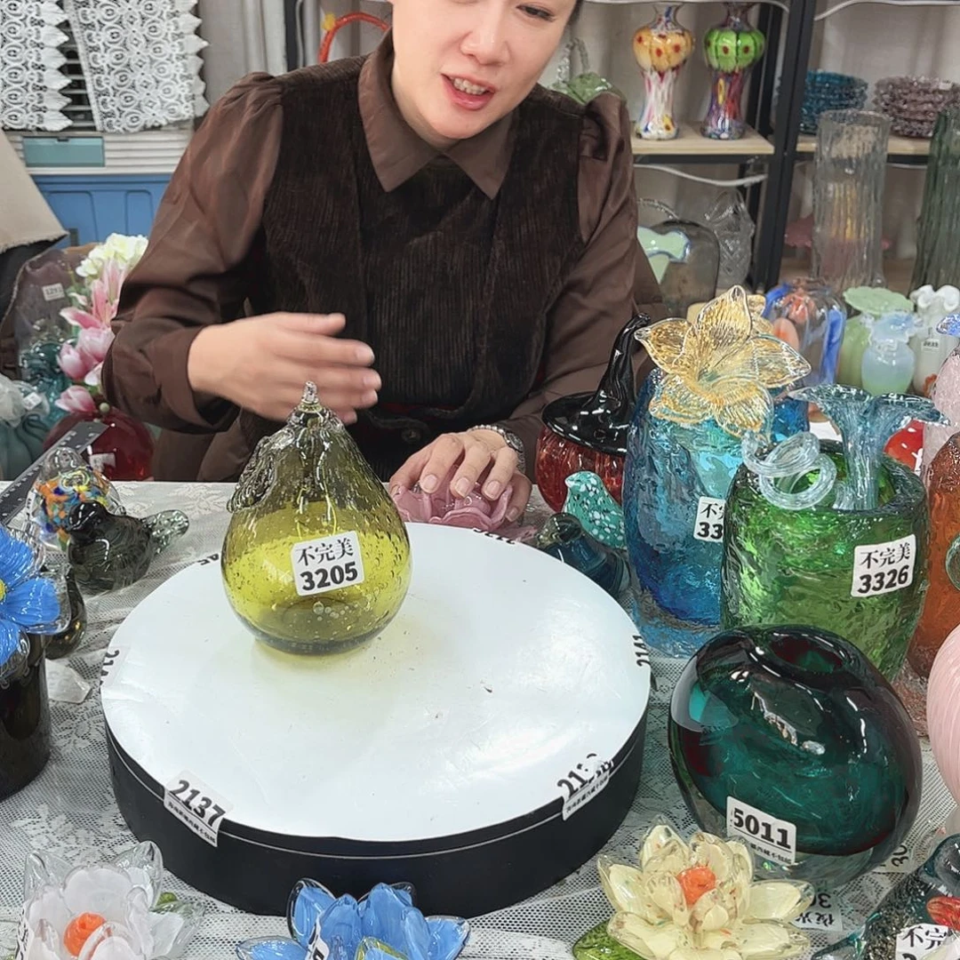 3205鸭梨 家悦琉璃工艺品不完美