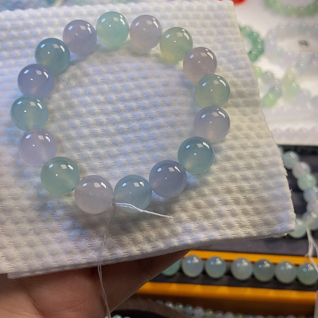 定制翡翠未镶嵌翡翠.