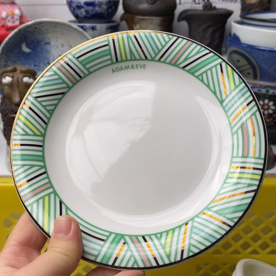 瓷片上**水哈哈哈我真的不喜欢这样了吧