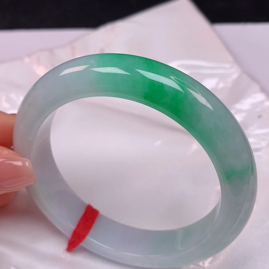 【闪购商品】翡翠手镯未镶嵌57翡翠手镯