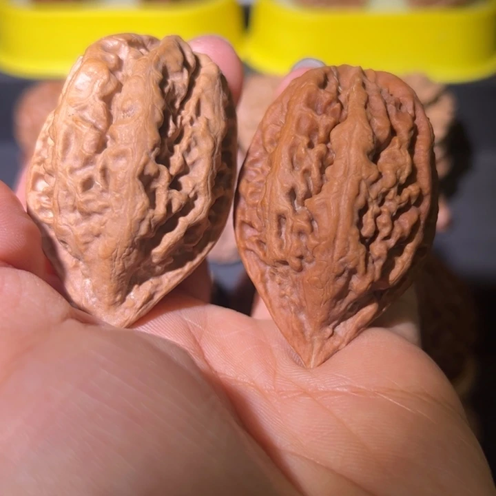 文玩核桃吊坠核桃41B泛油